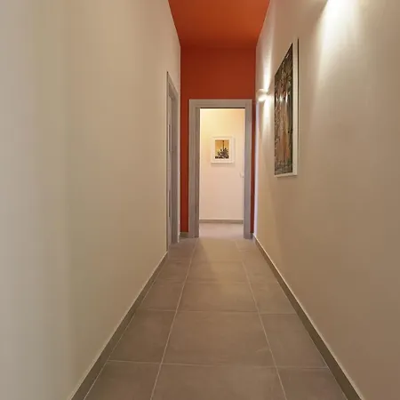 Malu - Bed and Breakfast 4*