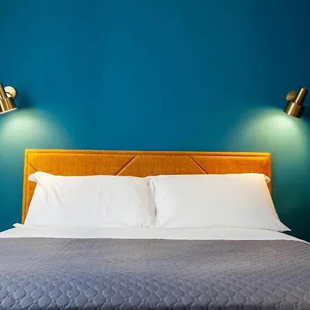 Malu - 4* אגריג'נטו